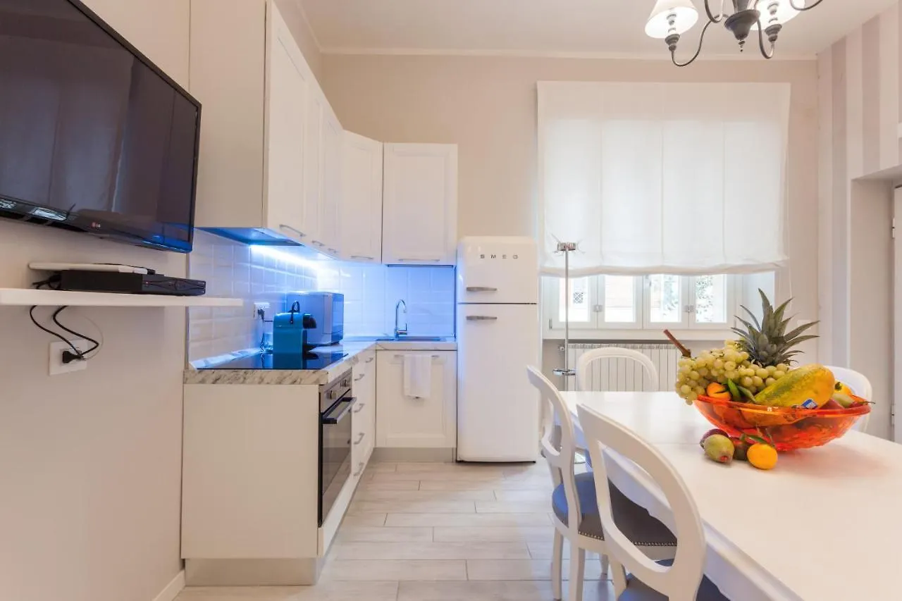 Apartamento Home Holidays Roma