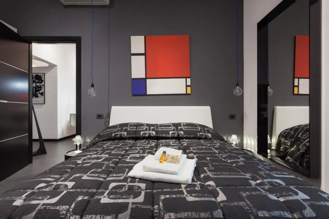 Home Holidays Roma